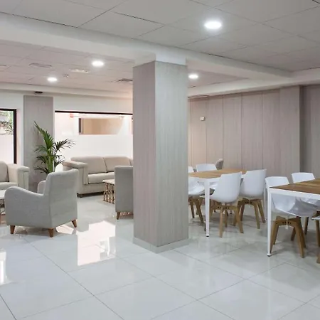 Nh Palmas Playa Canteras Hotel