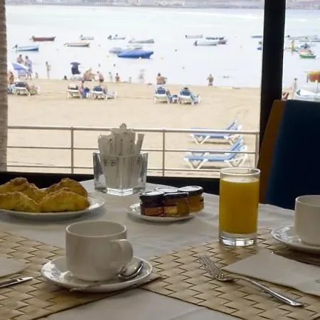 Nh Palmas Playa Canteras Otel